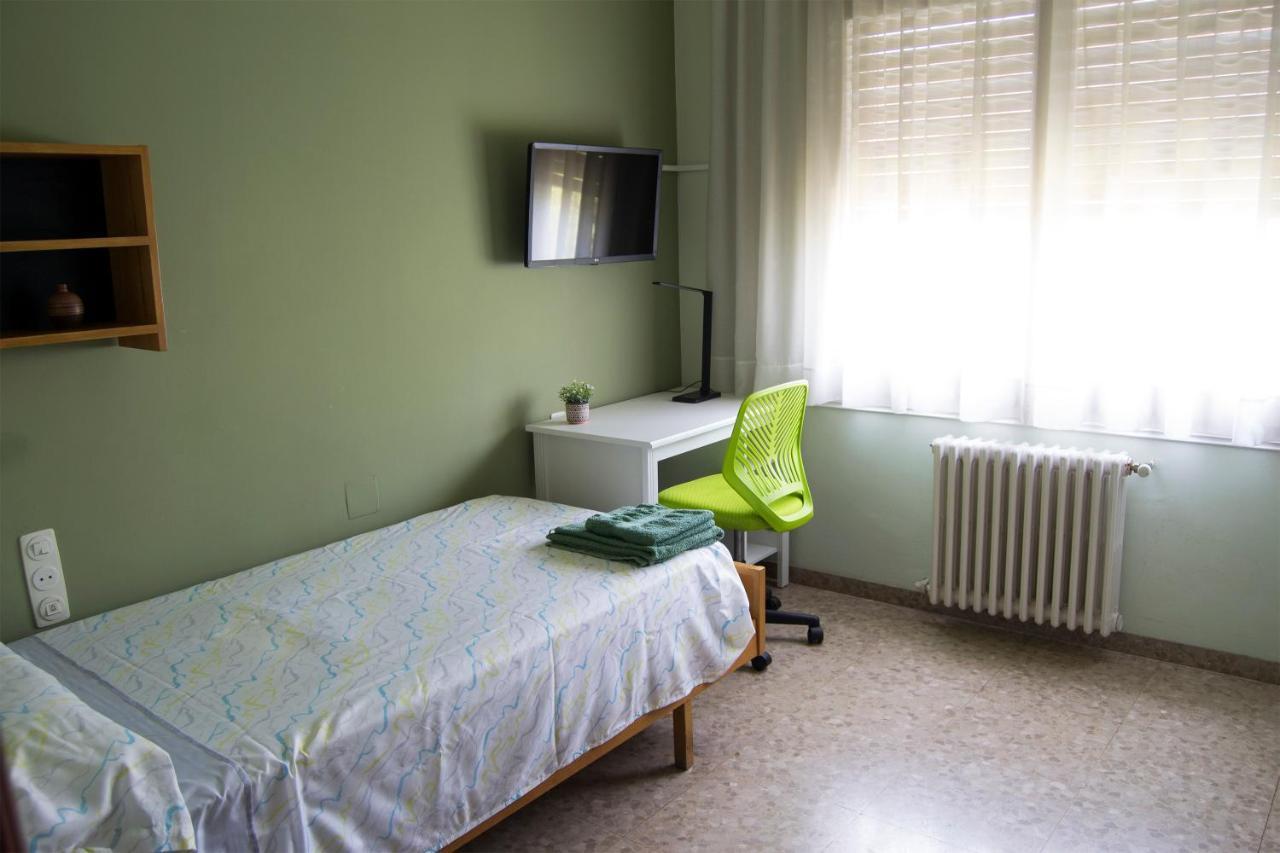 Habitacio V Cal Kim Διαμέρισμα Martorell Εξωτερικό φωτογραφία